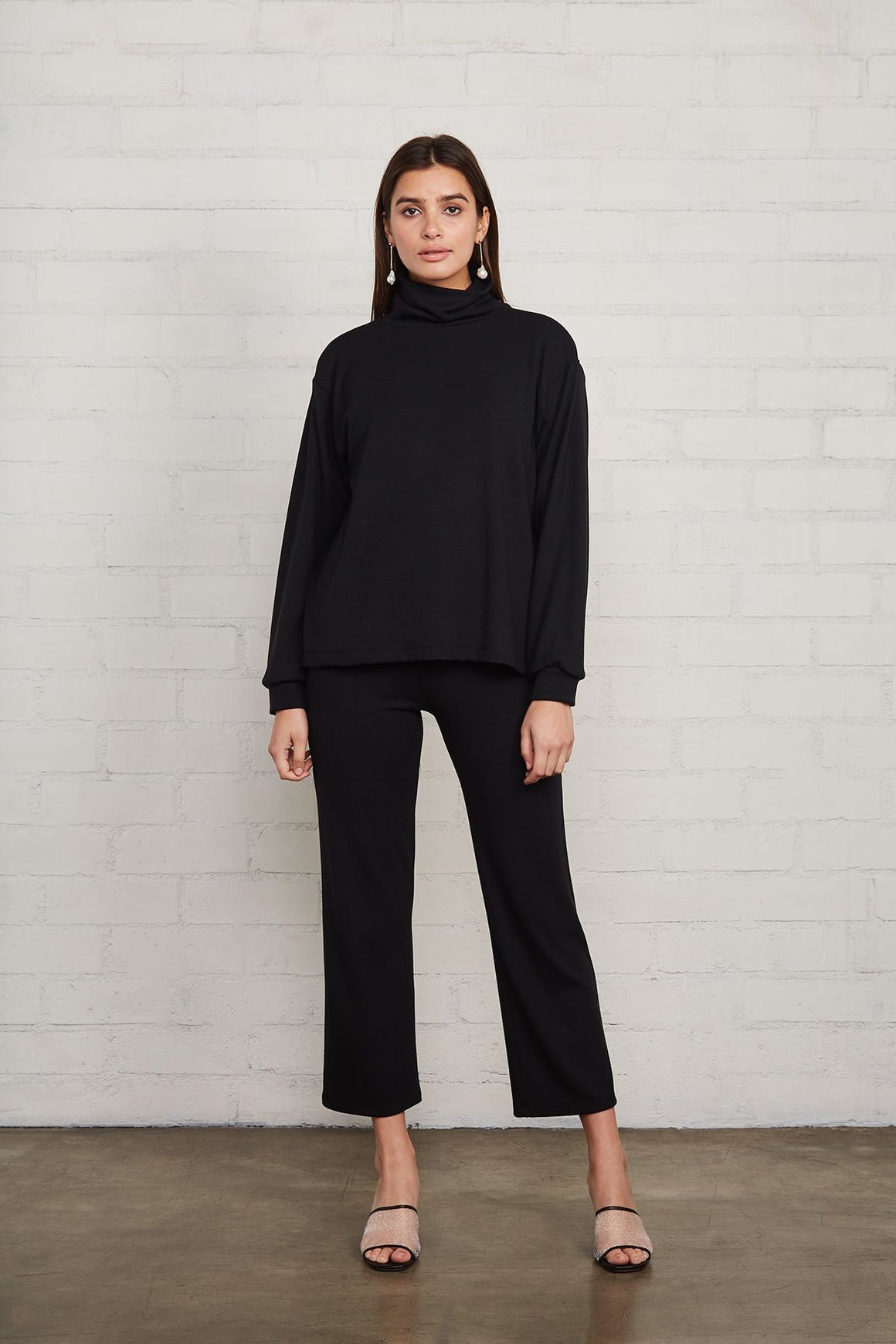 Luxe Rib Turtleneck Sweatshirt