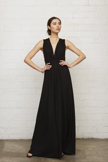 Long Sleeveless Caftan