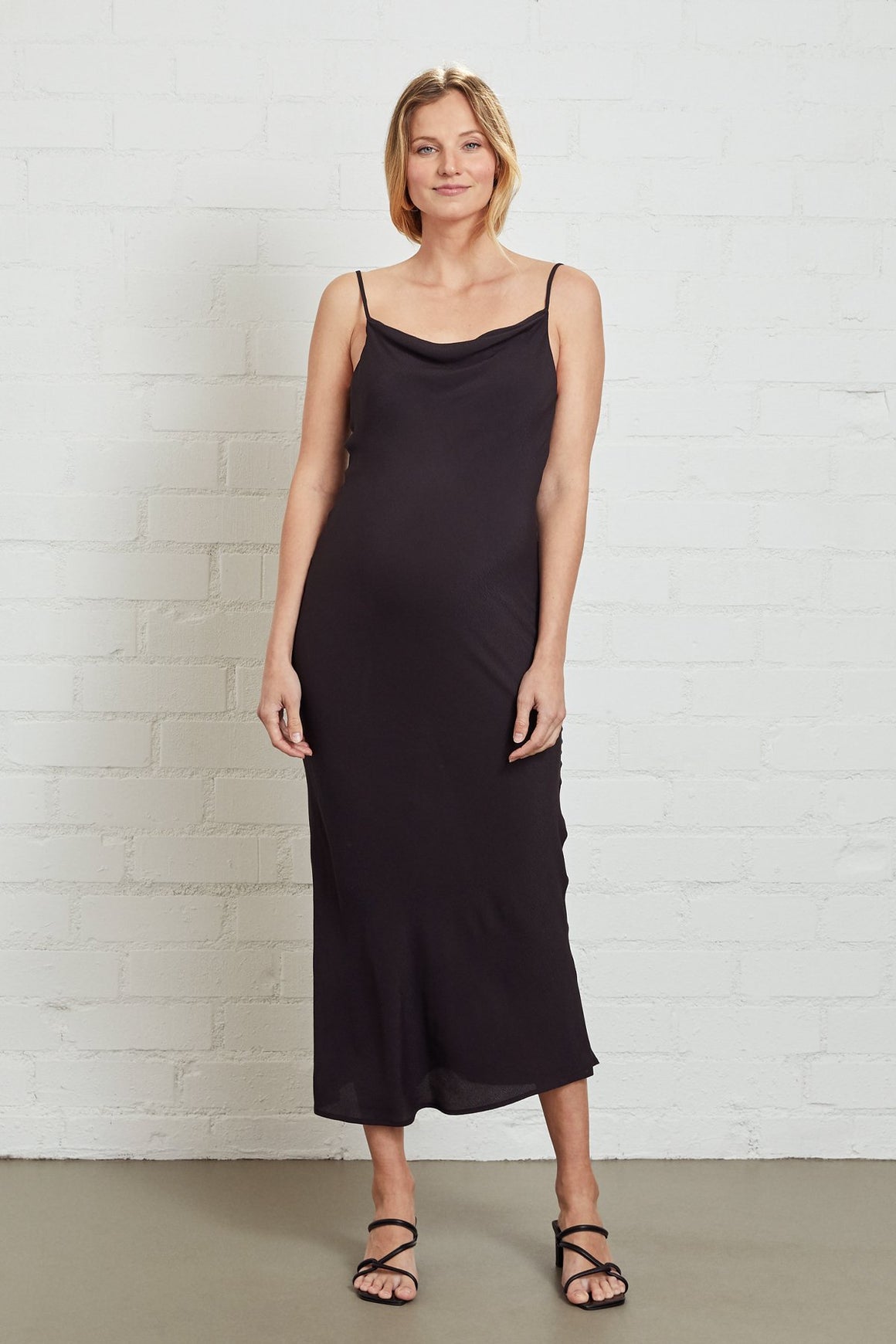 Crepe Fillipa Dress - Maternity