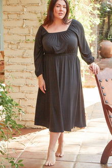 Nicolette Dress - Plus Size